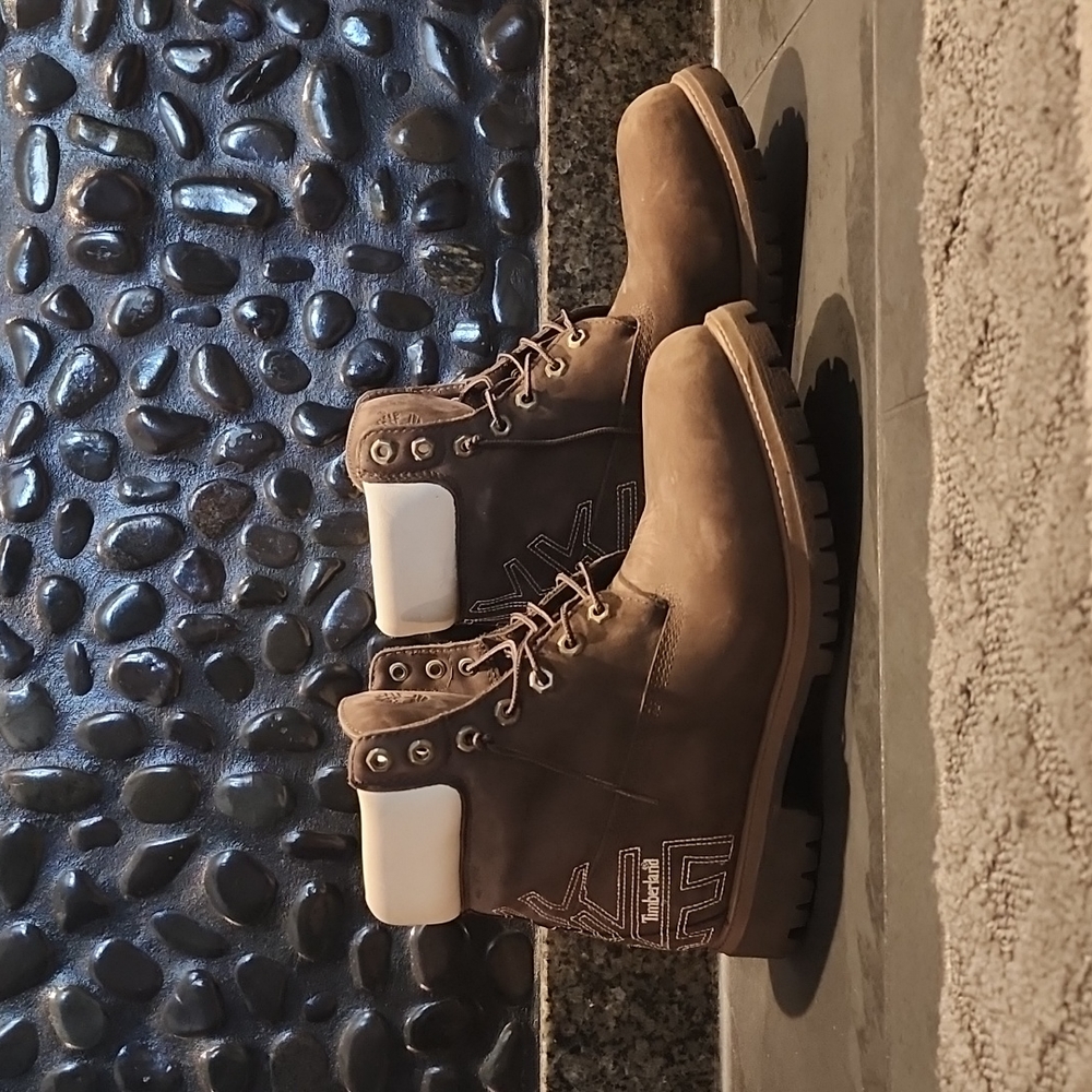 Brown/White Timberland Boots